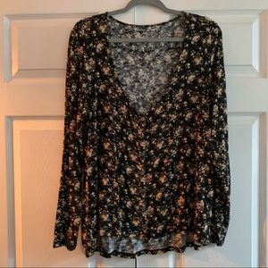 Long sleeve floral button up blouse